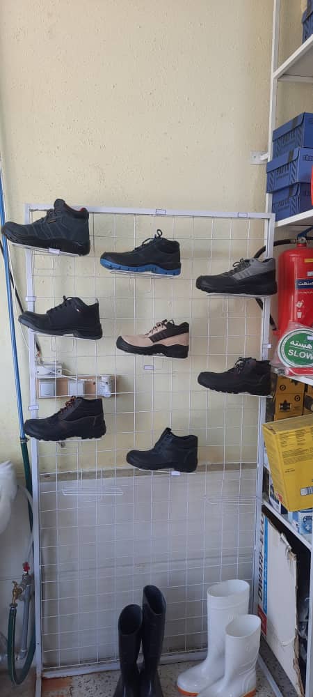 فروش لباس و کفش کار آتش نشانی سپهر ایمن فریان در مرودشت